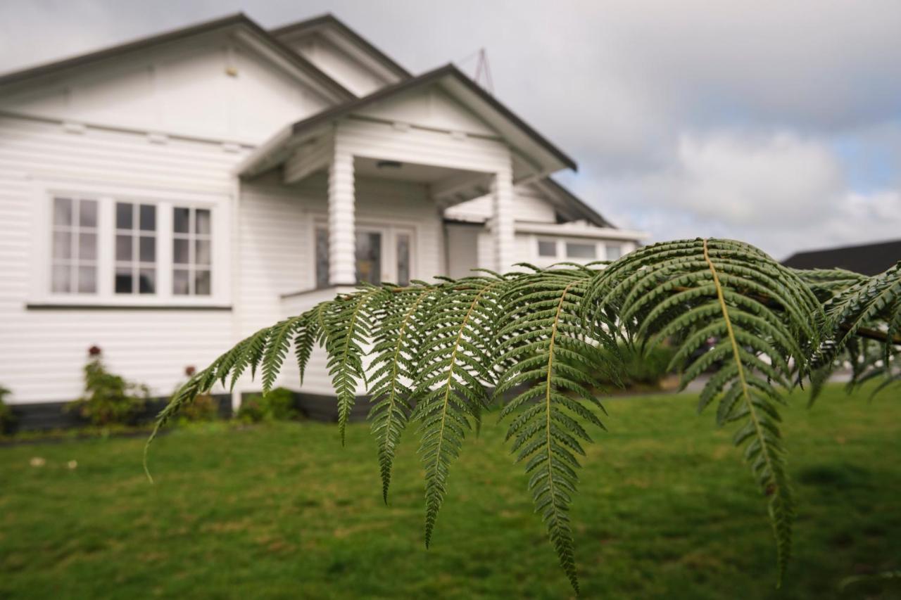 Victorian Designs - Spacious Home In Rotorua Central מראה חיצוני תמונה
